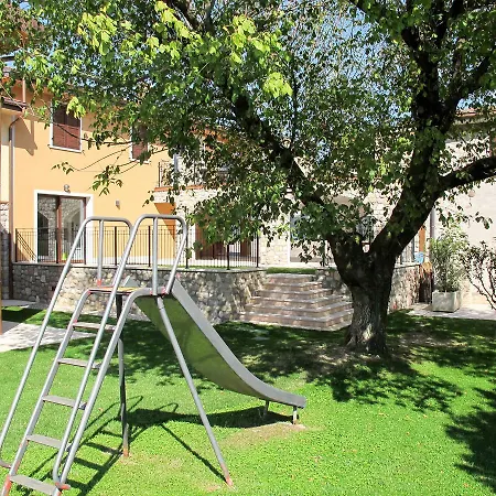 Casa Rustico 121s Garda (Verona)